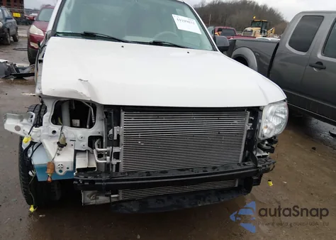 2011 Ford Escape Xlt из США, поврежденный, VIN 1FMCU9DG1BKC09182